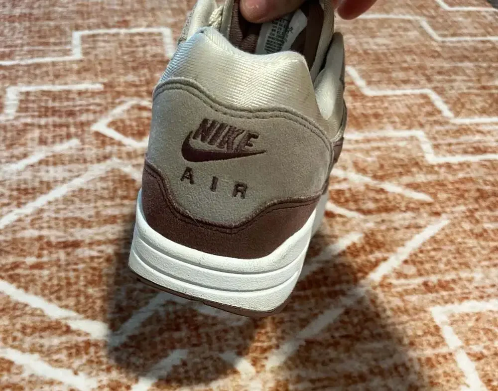 Nike Air Max 1 'Smokey Mauve' Women's Casual Sneakers size 12